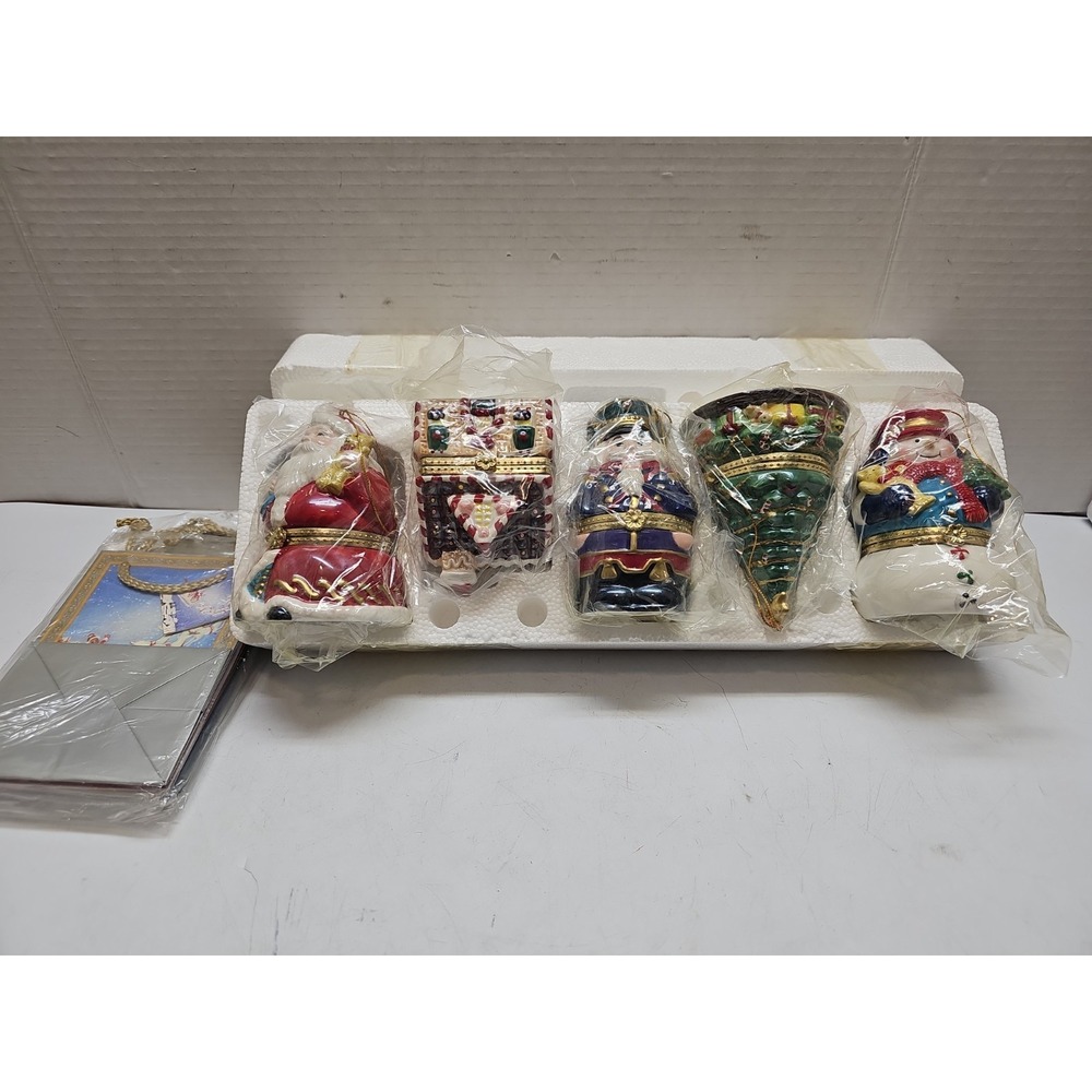 5 Vintage 2005 Mr Christmas Musical Trinket Box Ornaments works! 4"-4 1/2"
